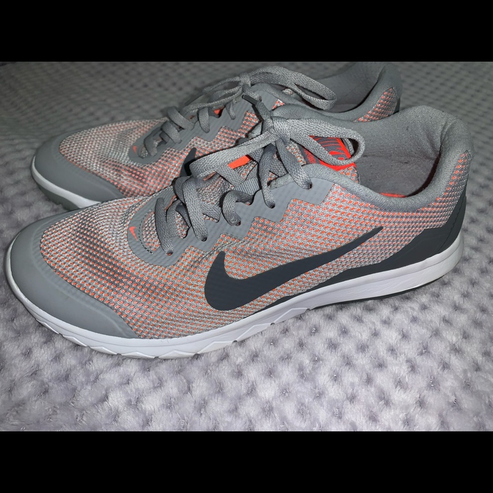 Nike Flex Experience RN 4